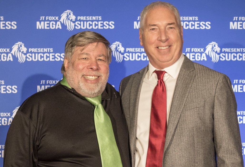 Becoming a Successful Entrepreneur Michael Vukelic Steve Wozniak